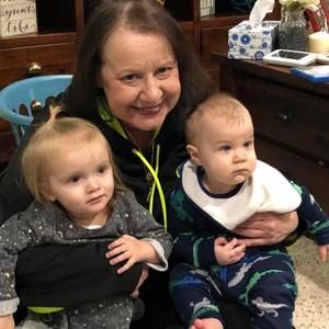 Meet your Posher, Lori